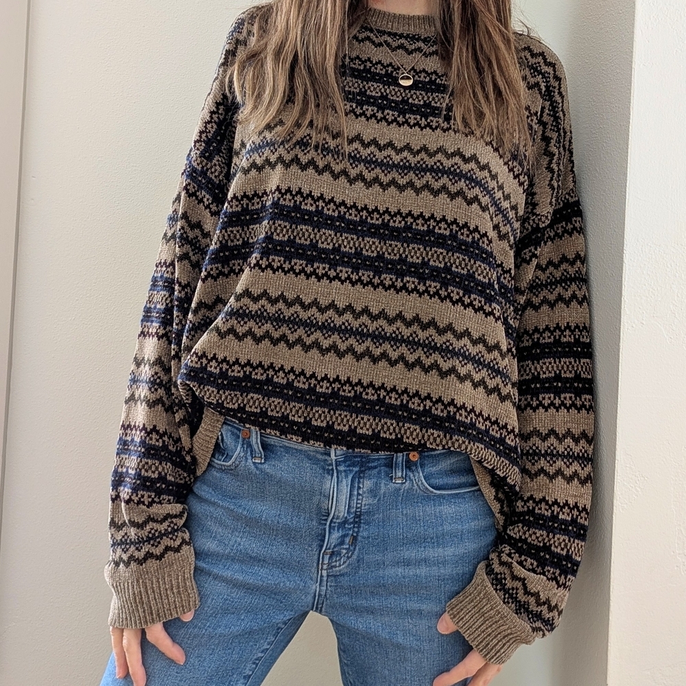 Vintage 90's Chenille Fair Isle Geometric Patterned Crewneck Sweater in Taupe